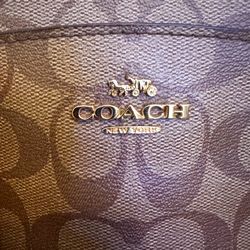 Coach Signature Pattern Bag