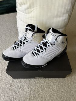 Brand New AND1 Black/white Color Shoes MASTER 2 MID
