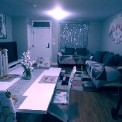 Table And 4 Chairs Dinning Set