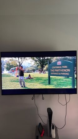 Samsung 55” 4K UHD Smart TV (UN55NU6900) + Remote + Wall Mount