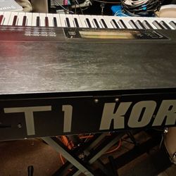 Korg T1