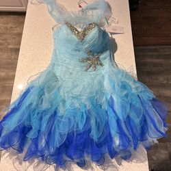 Beautiful PROM dress (Ocean Inspired) Blue 