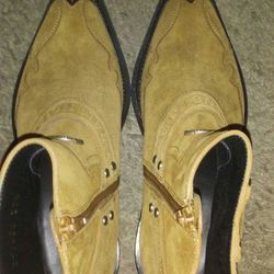 Women Balenciaga Boots Tanish/Light brown