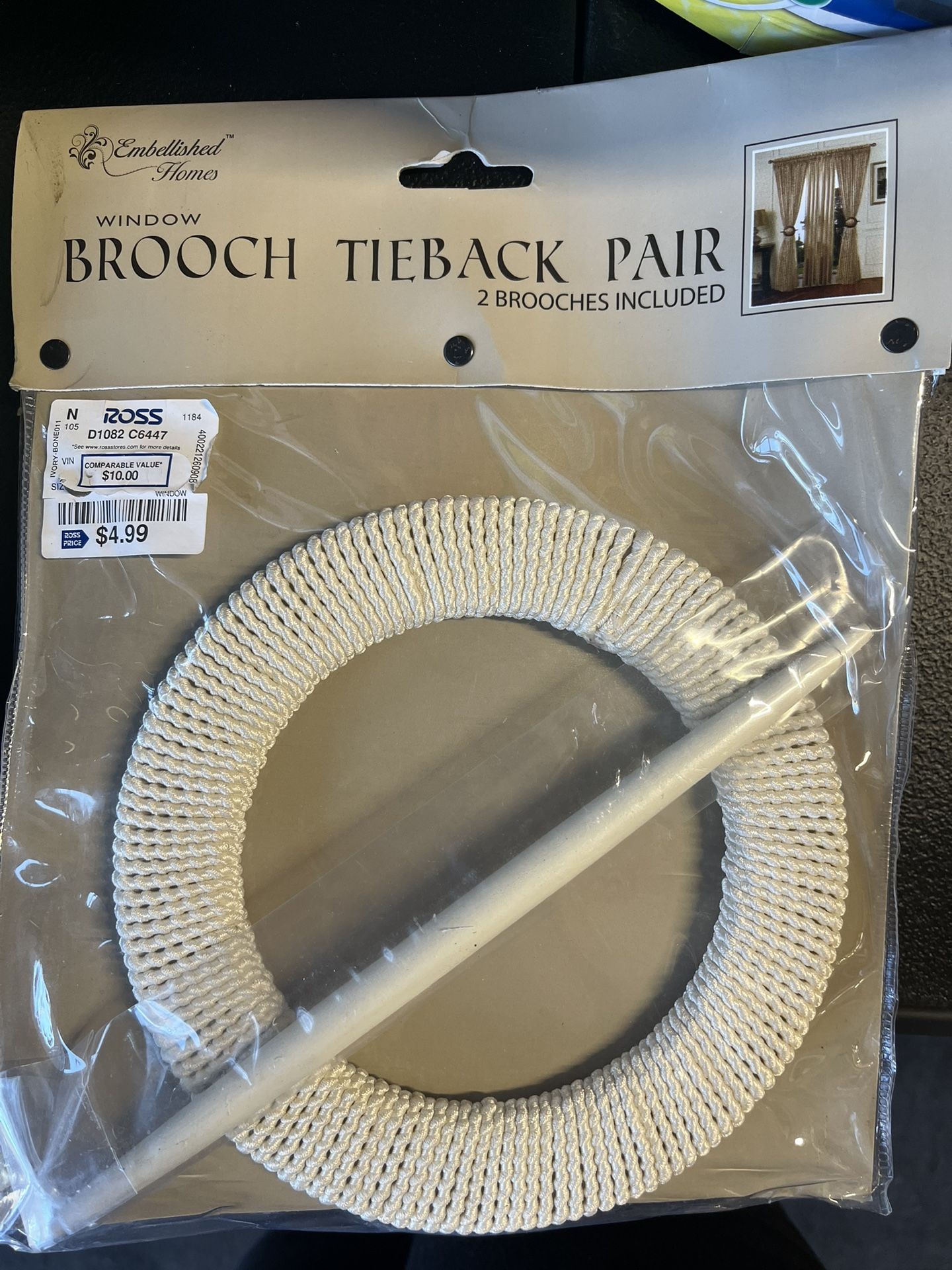 Brooch Tieback Pair