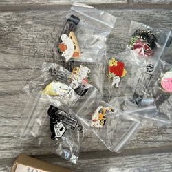 Cat pins brooch 