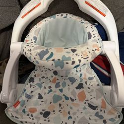 Fisher-Price Portable Baby Chair Sit-Me-Up Floor Seat With Developmental Toys & Machine Washable Seat Pad