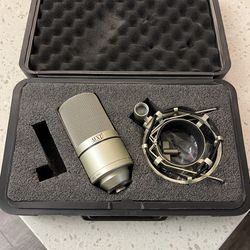 MXL 990 Condenser Microphone