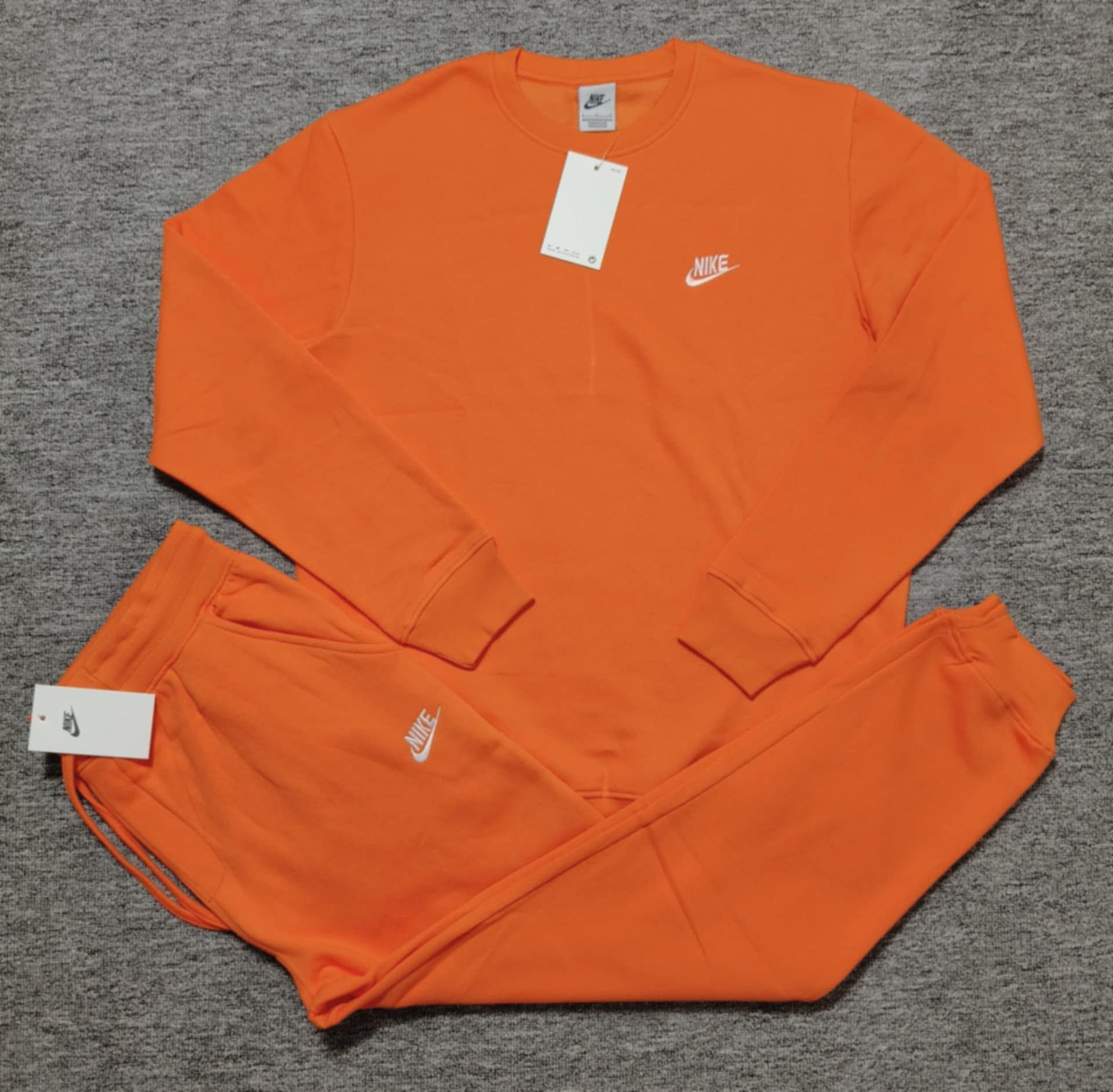 Small, Medium, Large, XL Nike Sweater/ Joggers Set