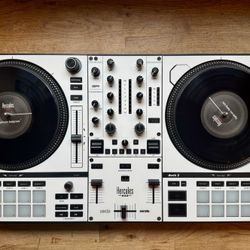 Hercules Inpulse T7 DJ Controller w/upgraded innofader & 12 inch skinz cover