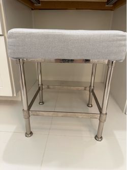 Pottery Barn Vanity Stool