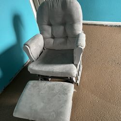 Rocking Chair 