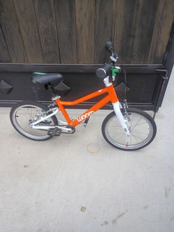 Woom 3 Kids Bike 16 Inch orange like new