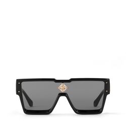 Louis Vuitton Carbonne Glasses Black Tinted 