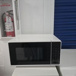 White microwave