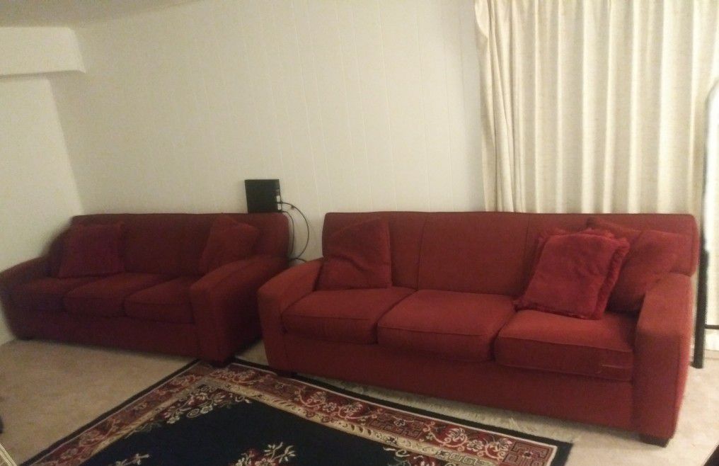 Free sofas in good condition