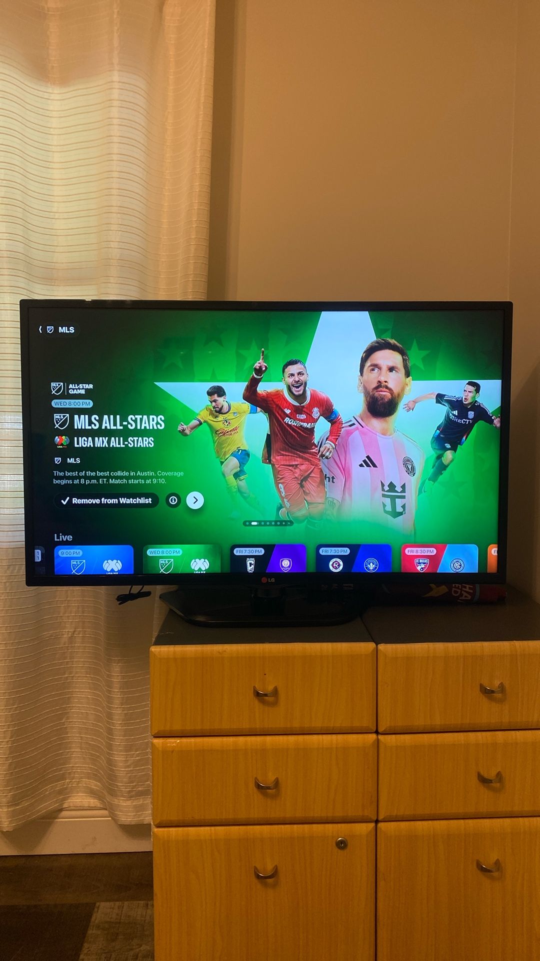 LG TV 43’ (Used, Works Like Brand New)