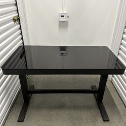 Electric Stand Up Table