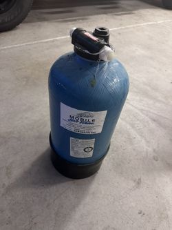 Portable 16,000 Grain Mobile-soft-water(tm) Unit with Tank, Tank Head, NSF 61 Male GHC Tank Connections, Distributor, Resin and Instructions. Used in