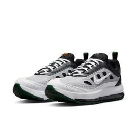 Men Nike Air Max AP size 8.5