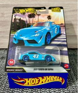 Hot Wheels Premium Boulevard 2021 Toyota GR Supra