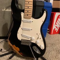 2009 Professional Relic American / USA Fender Stratocaster / Strat Electric Guitar - Stunning!