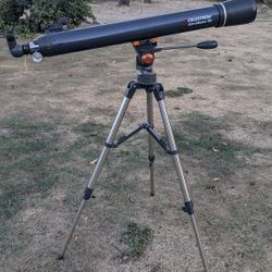 Celestron AstroMaster 90AZ Telescope Model 22160-DS 90mm 1000mm f/11 on Tripod
