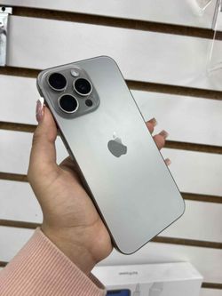 Iphone 15 Pro Max 256GB UNLOCKED 