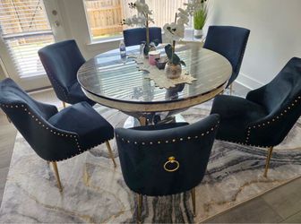 Beautiful glam dining set same day delivery no money down no credit need