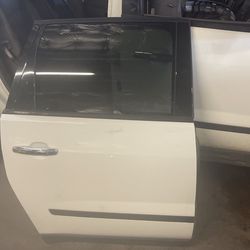 14 Traverse Door