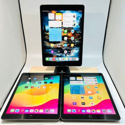 Apple iPad 7 32GB cellular Full Functional 10.2” Display $180 Each
