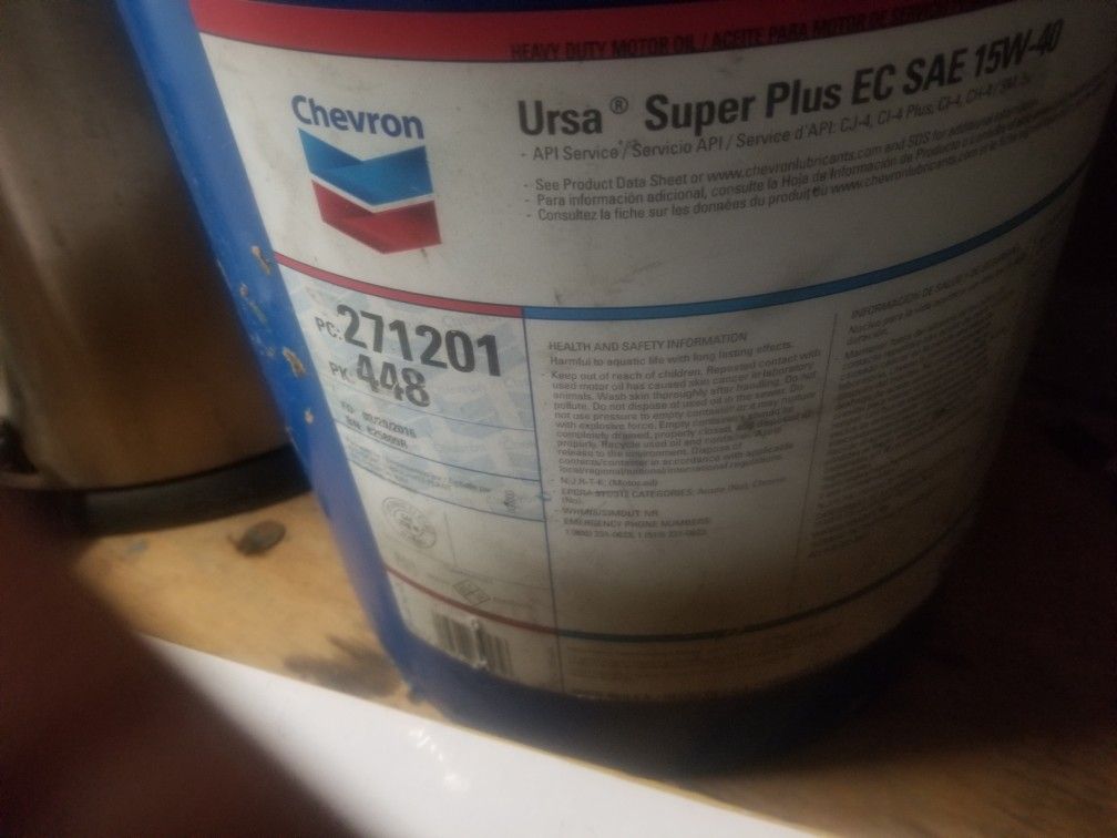 Chevron Chevron Ursa Super Plus Ec Sae 15W-40