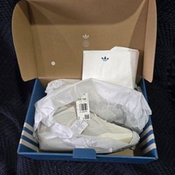 Bad Bunny x Adidas Badbo 1.0 Resilience Size 10.5 