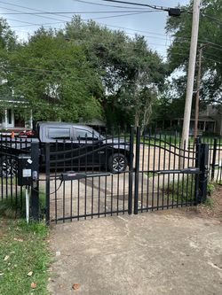 Liftmaster Gate Operator