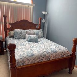 Queen Bedroom Set: Includes Dresser, Mirror, Bed Frame, and Nightstand.