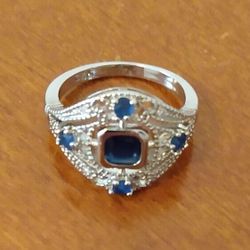 BRAND NEW IN PACKAGE LADIES CHARM PRINCESS CUT BLUE SAPPHIRE STERLING SILVER PARTY COCKTAIL RING 