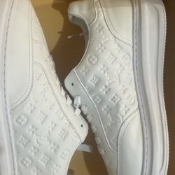 Mens Lv Size 10