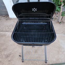 Small Portable Grill – Brand New – $20