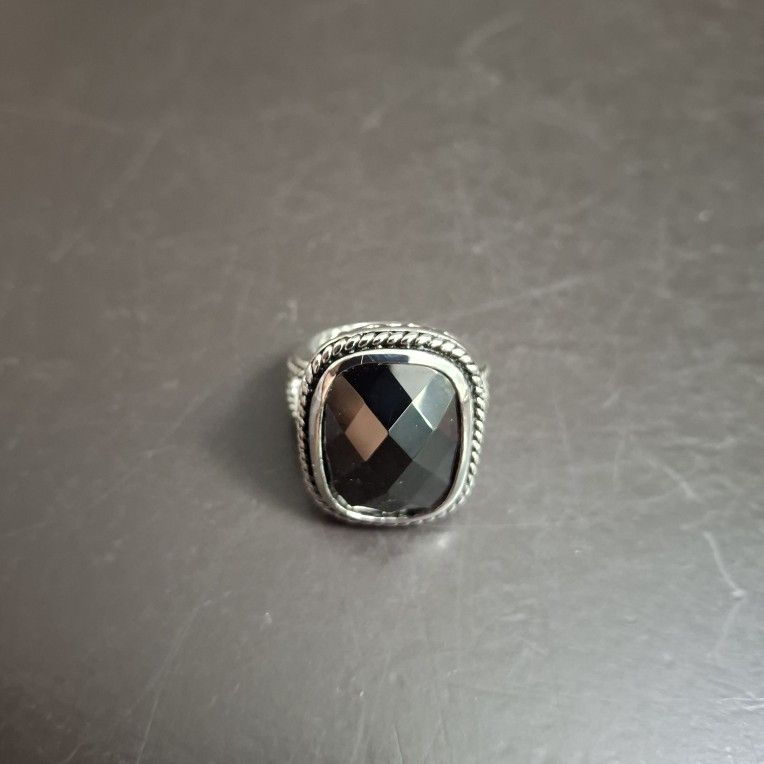 Fashionable Silver-tone Ring With Faceted Black Onyx Gemstone With Rope Design Band Size 8