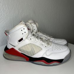 Jordan Mars 270 GS 'White Fire Red' Sz 4y