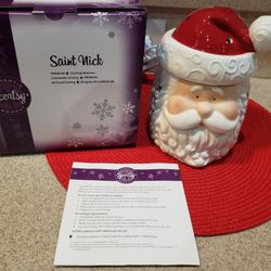 Scentsy Wax Warmer Santa Retired
