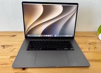2019 16-inch MacBook Pro – Intel i7 – 16GB RAM – 512GB SSD - READ DESCRIPTION