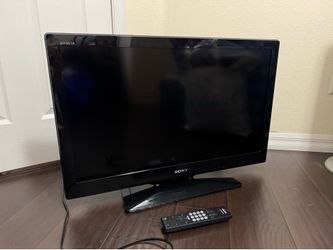 SONY Bravia 32 Inch TV KDL-32BX330 LCD HDTV