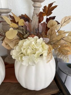 Thanksgiving Floral Arrangement 