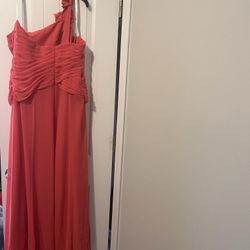 Full Length - Formal Dress - Peachy Pink - Size 16