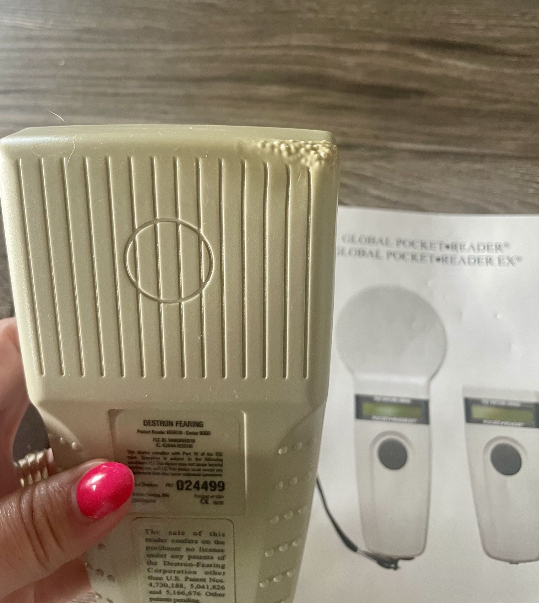 Global pocket reader Microchip 200$ OBO near Mark Shuffle and Barnes.