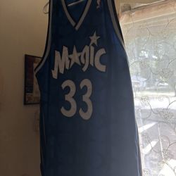 Magic Johnson 33 Official Jersey 