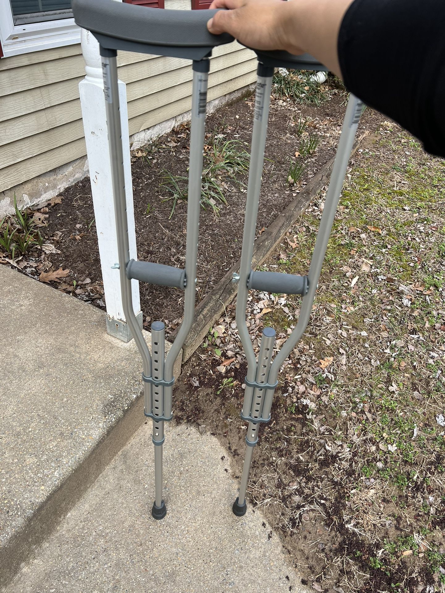 Crutches