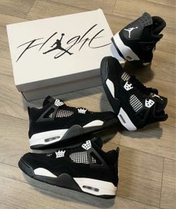 Jordan 4’s White thunder