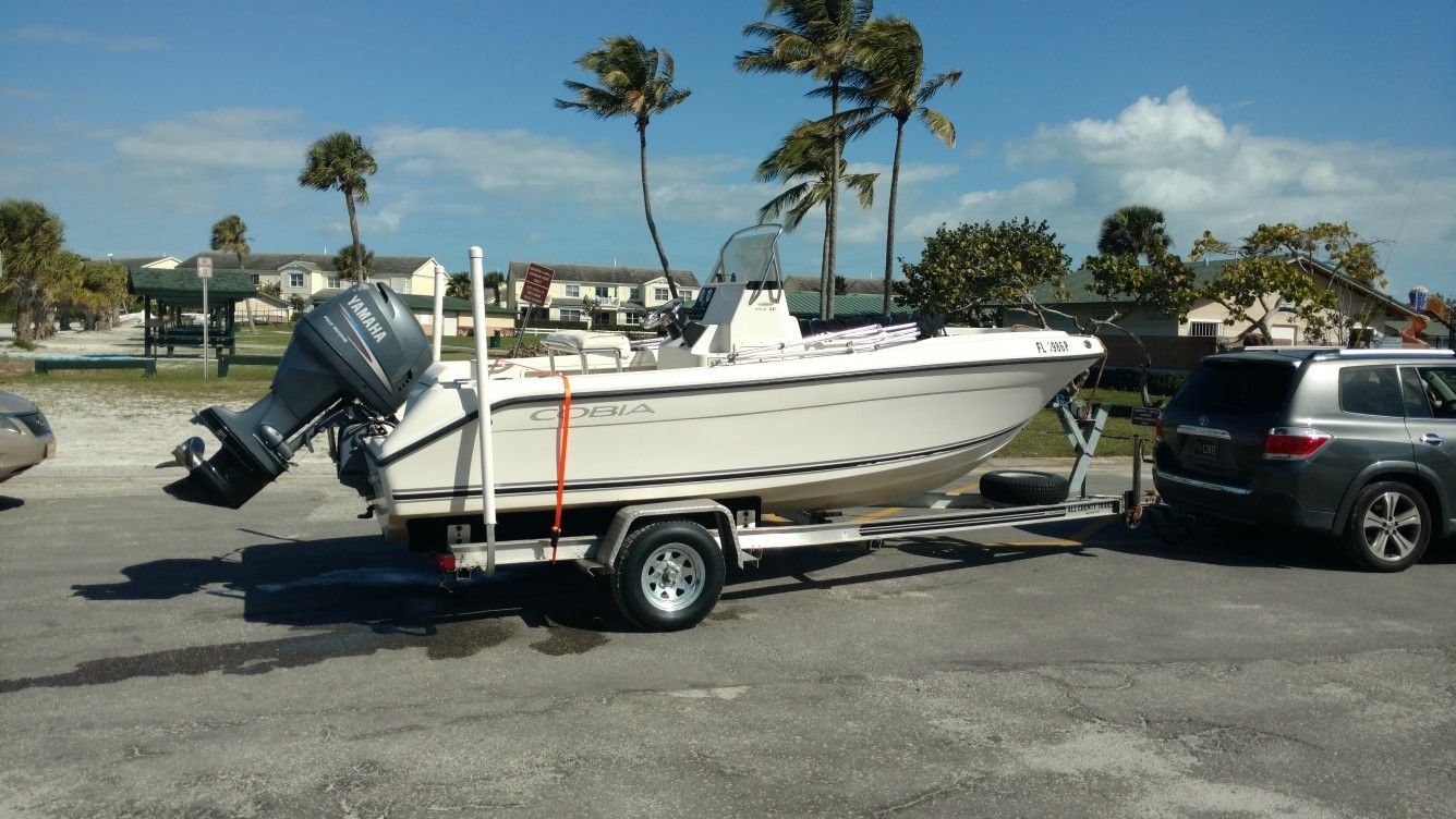 2010 boat and motor Cobia 19.4 CC
