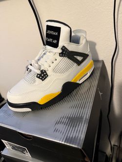 Air Jordan Retro 4